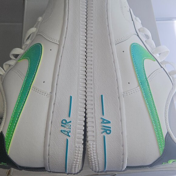 Nike Air Force 1 LV8 1 White/Green Strike - Aquamarine DJ5154‑100 (Boys) - Picture 7 of 14